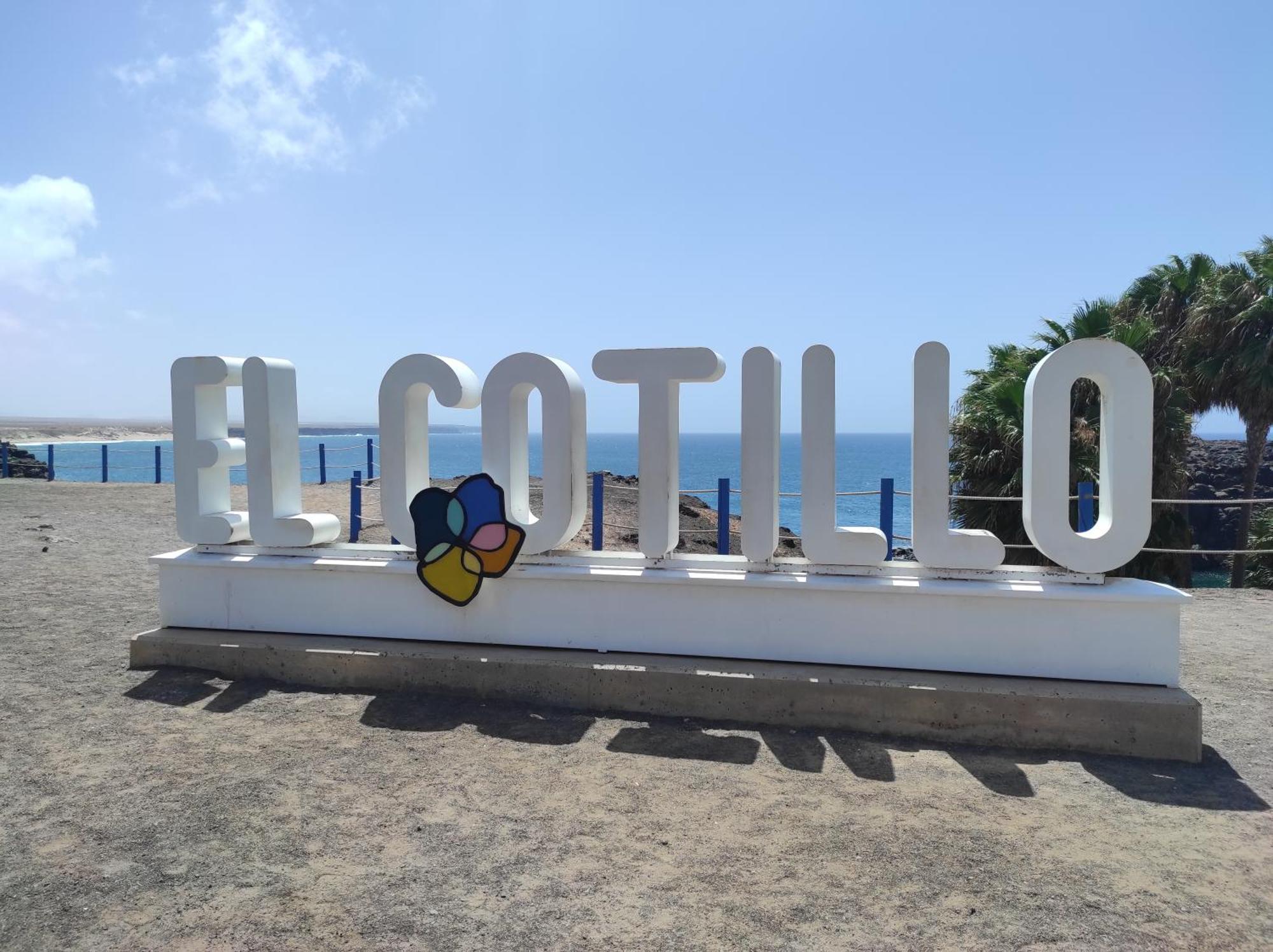 Enjoy Cotillo 外观 照片